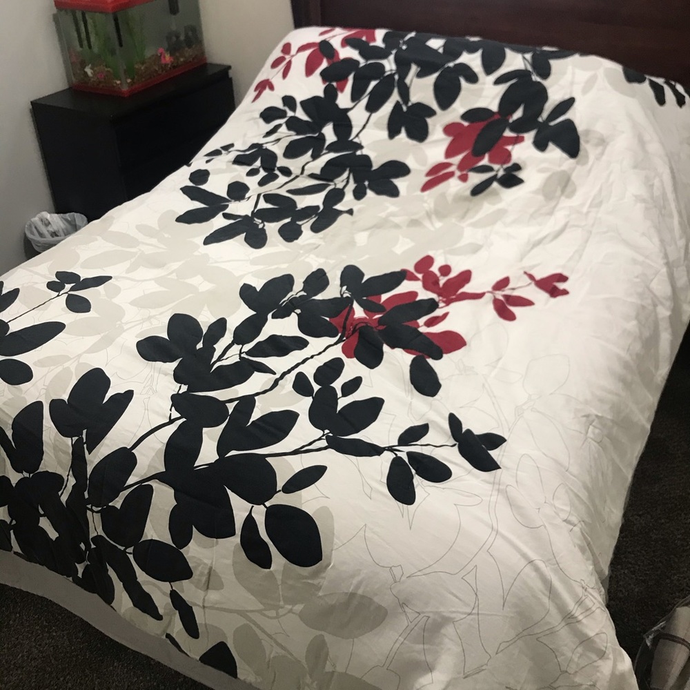 Bed in a bag - reversible Full bedspread